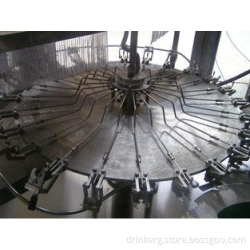 4-in-1 Balanced Pressure Juice Filling Machine , Beverage F